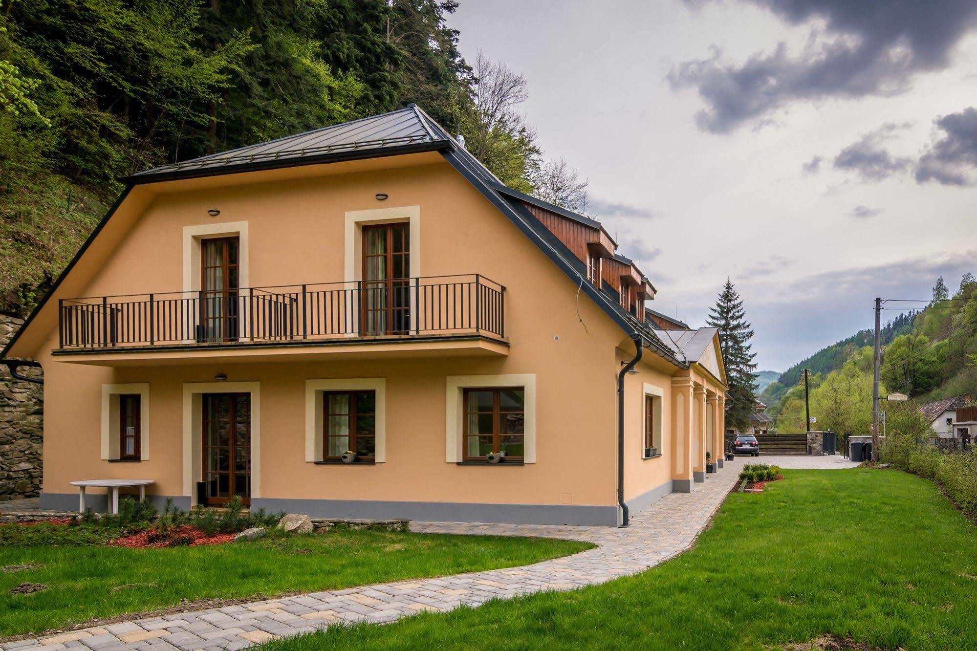 Apartmany Weissov Dom Banská Štiavnica Εξωτερικό φωτογραφία